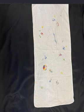 Vintage Hand Embroidered Dresser Scarf Table Runner White Linen Cottagecore